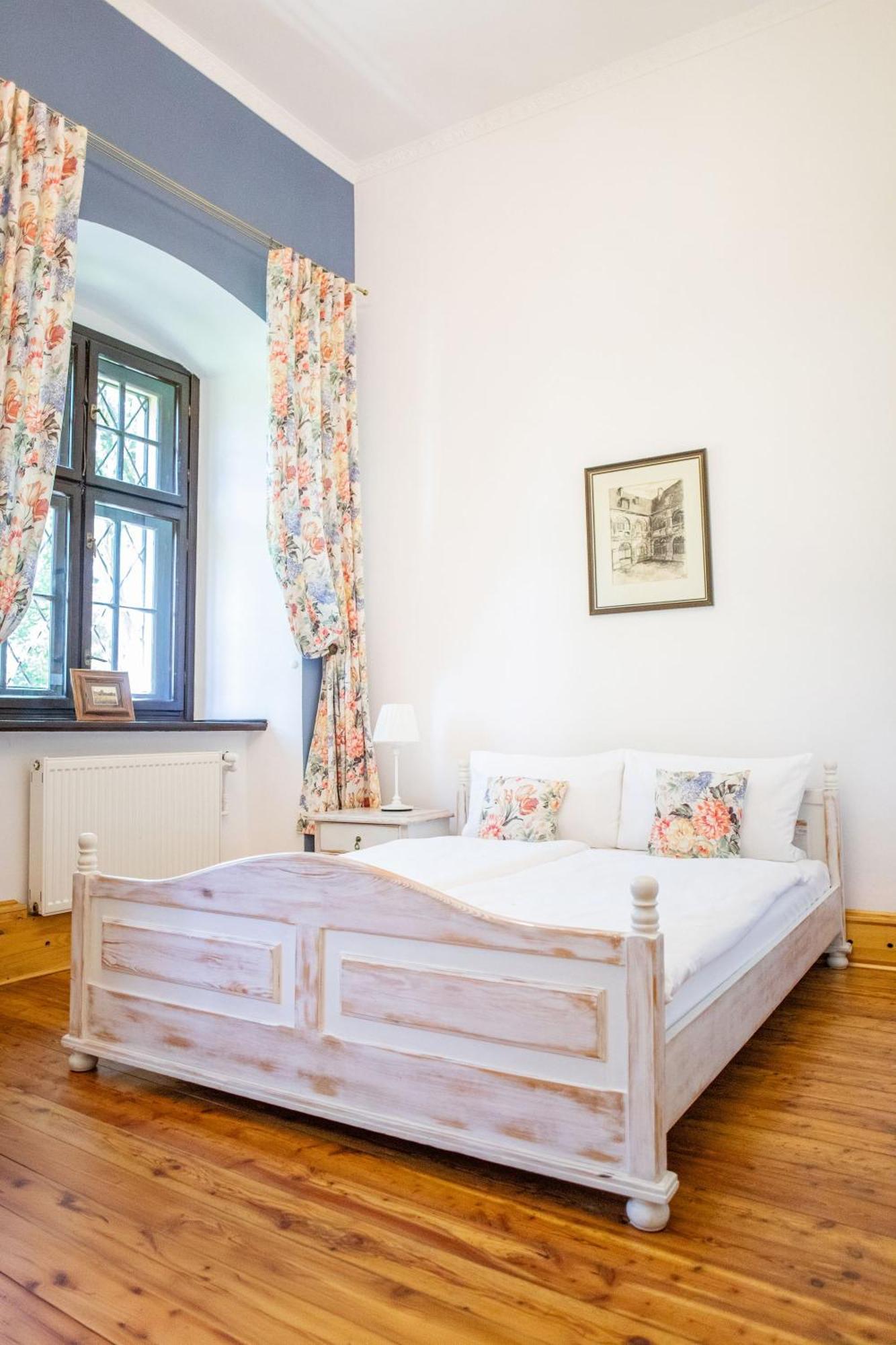 Palac Krobielowice Katy Wroclawskie Ngoại thất bức ảnh