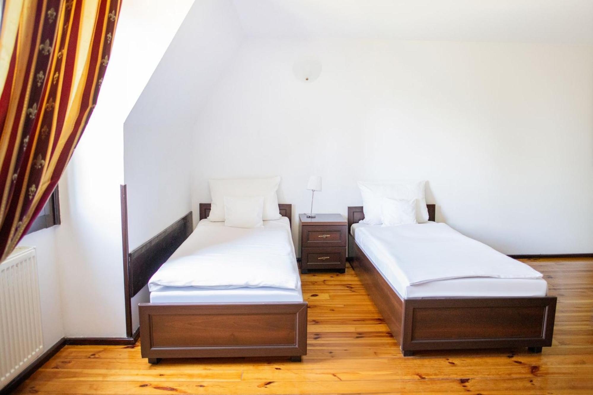 Palac Krobielowice Katy Wroclawskie Ngoại thất bức ảnh