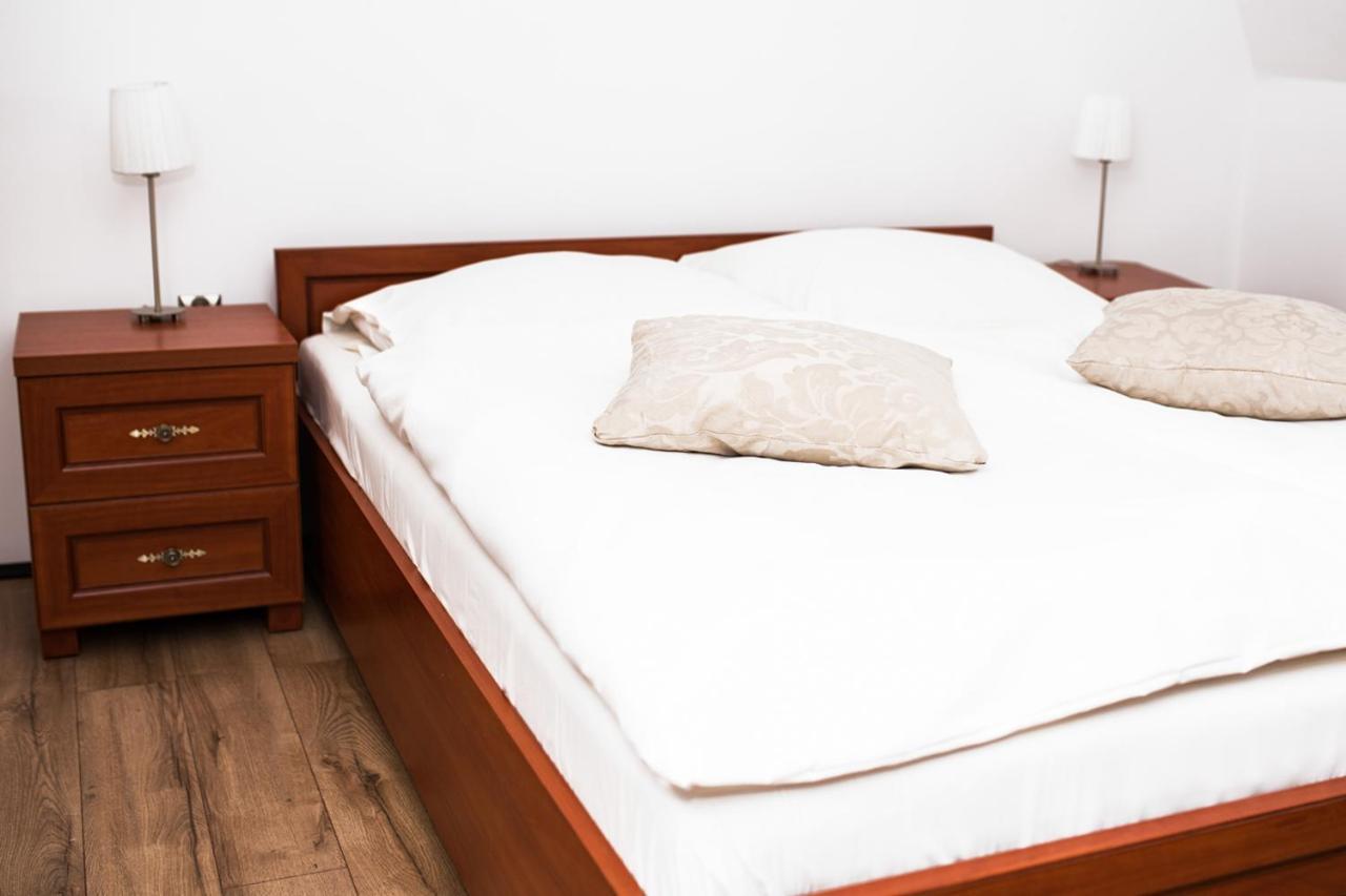 Palac Krobielowice Katy Wroclawskie Ngoại thất bức ảnh